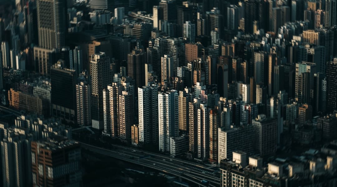 极兔市值赶超京东物流，满帮挺进前三，闪送缩水超60%，物流科技重构资本叙事